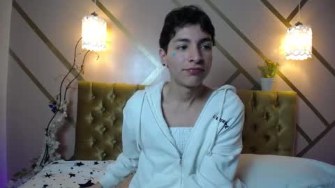 Damiian21  online show from 02.13.25