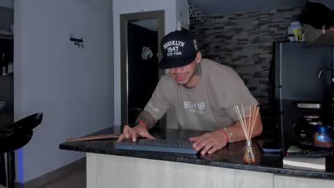 INSTAGRAM  DAMMIANMILLEROFICIAL online show from 01.08.26