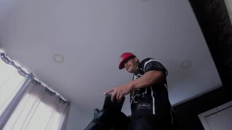 INSTAGRAM  DAMMIANMILLEROFICIAL online show from 04.12.26