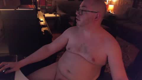 Snapshot of dampkap chatting on 10.24.25 dampkap online show from 10.24.25