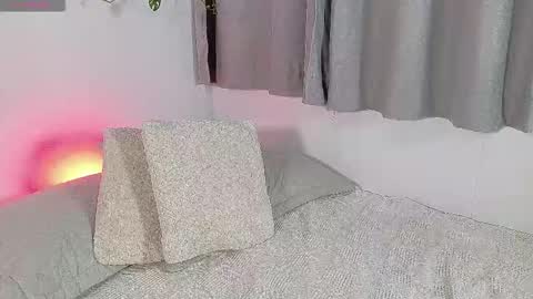 Bluemoon online show from 10.25.25