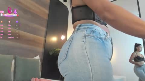 D A N A  online show from 02.03.26