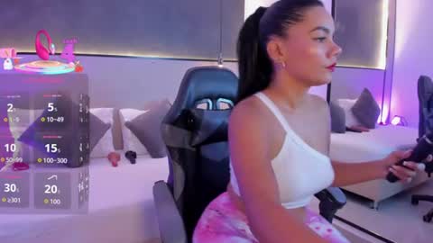 D A N A  online show from 07.17.26