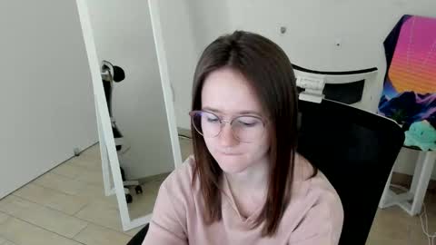 Snapshot of dana_orchid_ chatting on 09.11.25 Dana online show from 09.11.25
