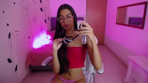 Snapshot of dana_paula chatting on 01.15.25 dana_paula online show from 01.15.25