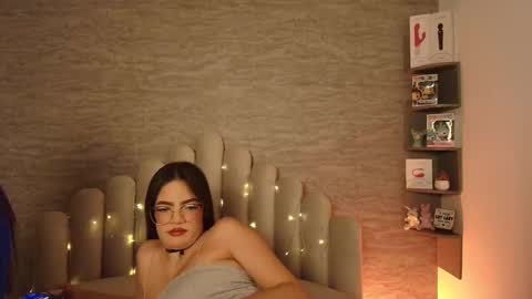 Dana Vega online show from 02.21.25