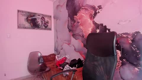 Snapshot of danaarey chatting on 03.10.25 Danaa Rey online show from 03.10.25