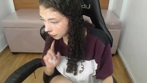 Danatella  online show from 10.07.25