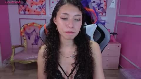 Danatella  online show from 10.26.25