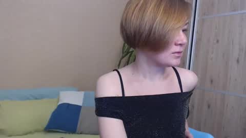 danbie_leen online show from 01.30.25