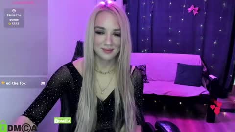 dances_queen online show from 05.15.26