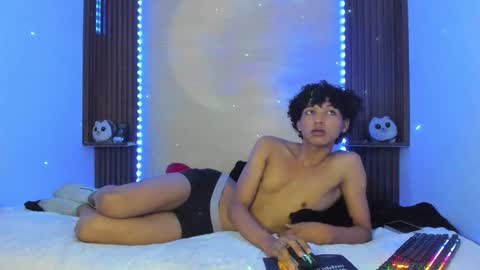 Dandy wolf online show from 12.07.24