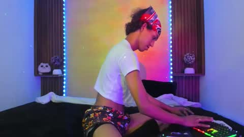 Dandy wolf online show from 01.03.25