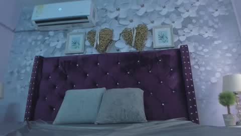 Daniela online show from 02.25.26