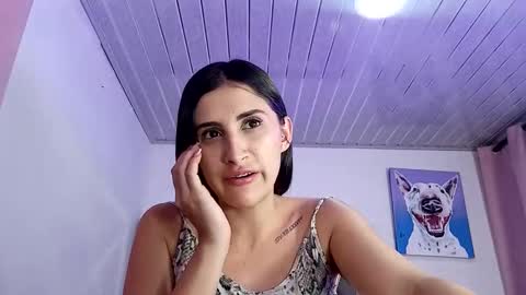 Danella Houston online show from 02.09.25