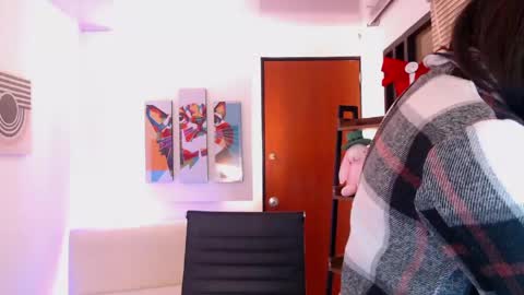 Veronica online show from 05.22.26