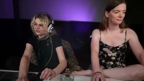 Danger Bones online show from 09.27.25