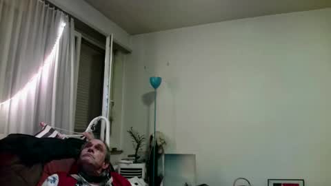 Snapshot of dangermousey005 chatting on 10.05.25 dangermousey005 online show from 10.05.25