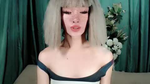 Nica online show from 04.14.26