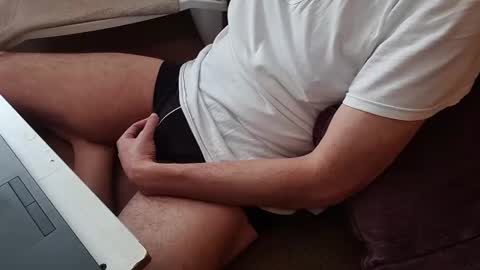 Snapshot of dani5o5 chatting on 01.08.25 Danial online show from 01.08.25