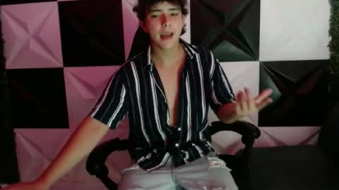 Snapshot of dani_cumboy chatting on 01.23.25 dani_cumboy online show from 01.23.25