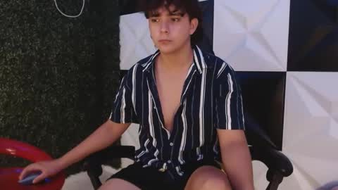 Snapshot of dani_cumboy chatting on 02.18.25 dani_cumboy online show from 02.18.25