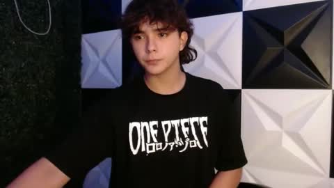 Snapshot of dani_cumboy chatting on 03.07.25 dani_cumboy online show from 03.07.25