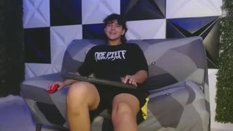 Snapshot of dani_cumboy chatting on 03.09.25 dani_cumboy online show from 03.09.25