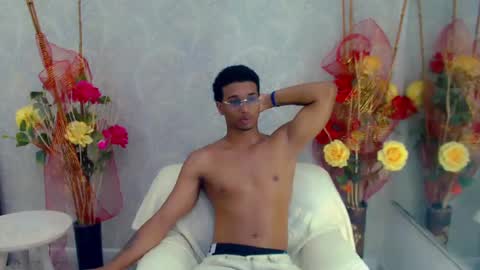 Snapshot of dani_dickk_ chatting on 10.24.25 dani_dickk_ online show from 10.24.25