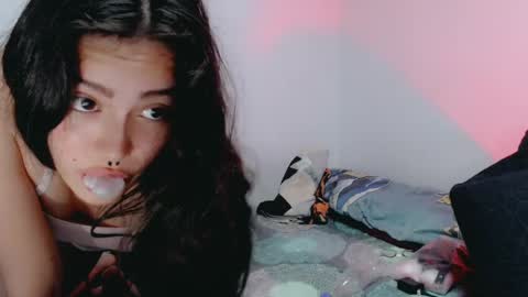 dani y jocelyn online show from 02.19.25