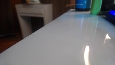 dania_b_ online show from 10.25.25