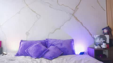 DANI independent model IG online show from 03.12.26