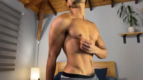 Daniel  online show from 02.10.25