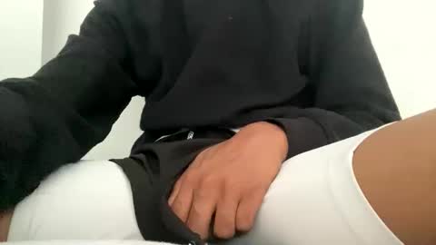 Snapshot of daniel146246 chatting on 10.21.25 daniel146246 online show from 10.21.25