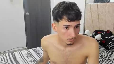 Snapshot of daniel_443 chatting on 09.21.25 DANIEL online show from 09.21.25