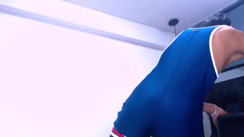 Daniel Delux  online show from 11.04.25