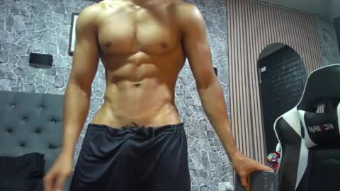 Snapshot of daniel_leconte chatting on 10.05.25 daniel_leconte online show from 10.05.25