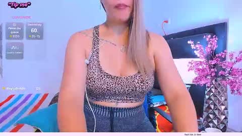 Snapshot of daniela_beauty chatting on 02.20.26 daniela online show from 02.20.26