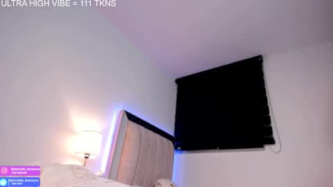 Snapshot of daniela_henaoo chatting on 10.08.25 independent model online show from 10.08.25