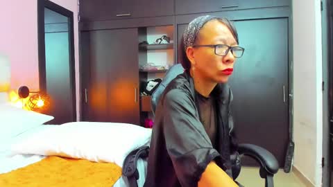 lorena online show from 02.18.25