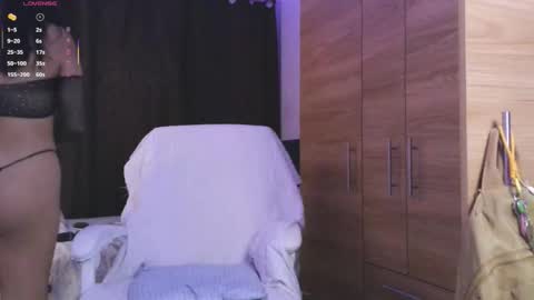 daniela_zs online show from 11.05.25