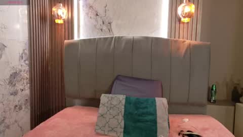 Daniela online show from 10.12.25