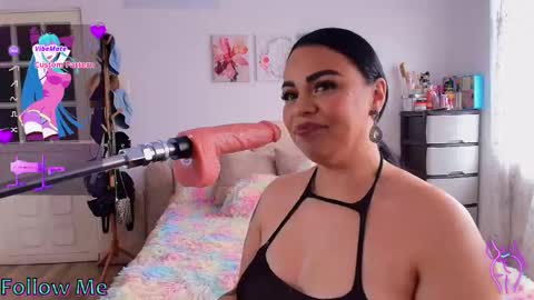 I think I will close this page please leave me a message if you want to know about me online show from 01.12.26