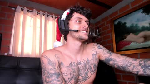 Snapshot of daniele_bunny chatting on 12.24.24 Daniele Bunny online show from 12.24.24