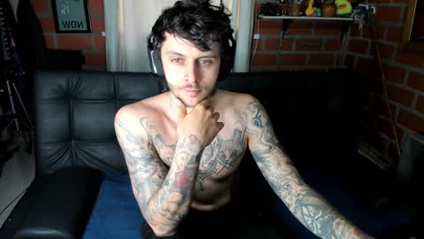 Snapshot of daniele_bunny chatting on 01.02.25 Daniele Bunny online show from 01.02.25