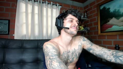 Snapshot of daniele_bunny chatting on 01.11.25 Daniele Bunny online show from 01.11.25