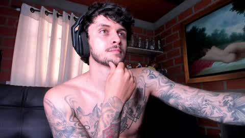 Snapshot of daniele_bunny chatting on 01.23.25 Daniele Bunny online show from 01.23.25