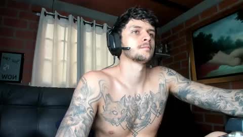 Snapshot of daniele_bunny chatting on 02.24.25 Daniele Bunny online show from 02.24.25