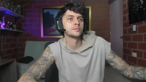 Snapshot of daniele_bunny chatting on 09.30.25 Daniele Bunny online show from 09.30.25