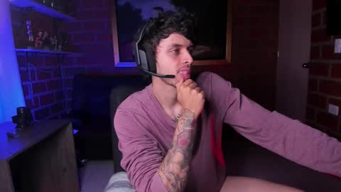 Snapshot of daniele_bunny chatting on 10.08.25 Daniele Bunny online show from 10.08.25